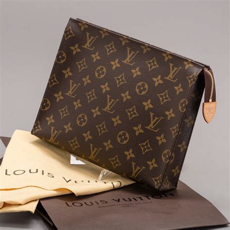 louis vuitton toiletry pouch 26 clutch|louis vuitton toiletry bag 26.